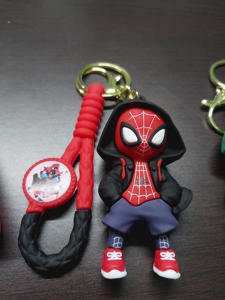 SPIDERMAN (red-black) || KEYCHAIN 